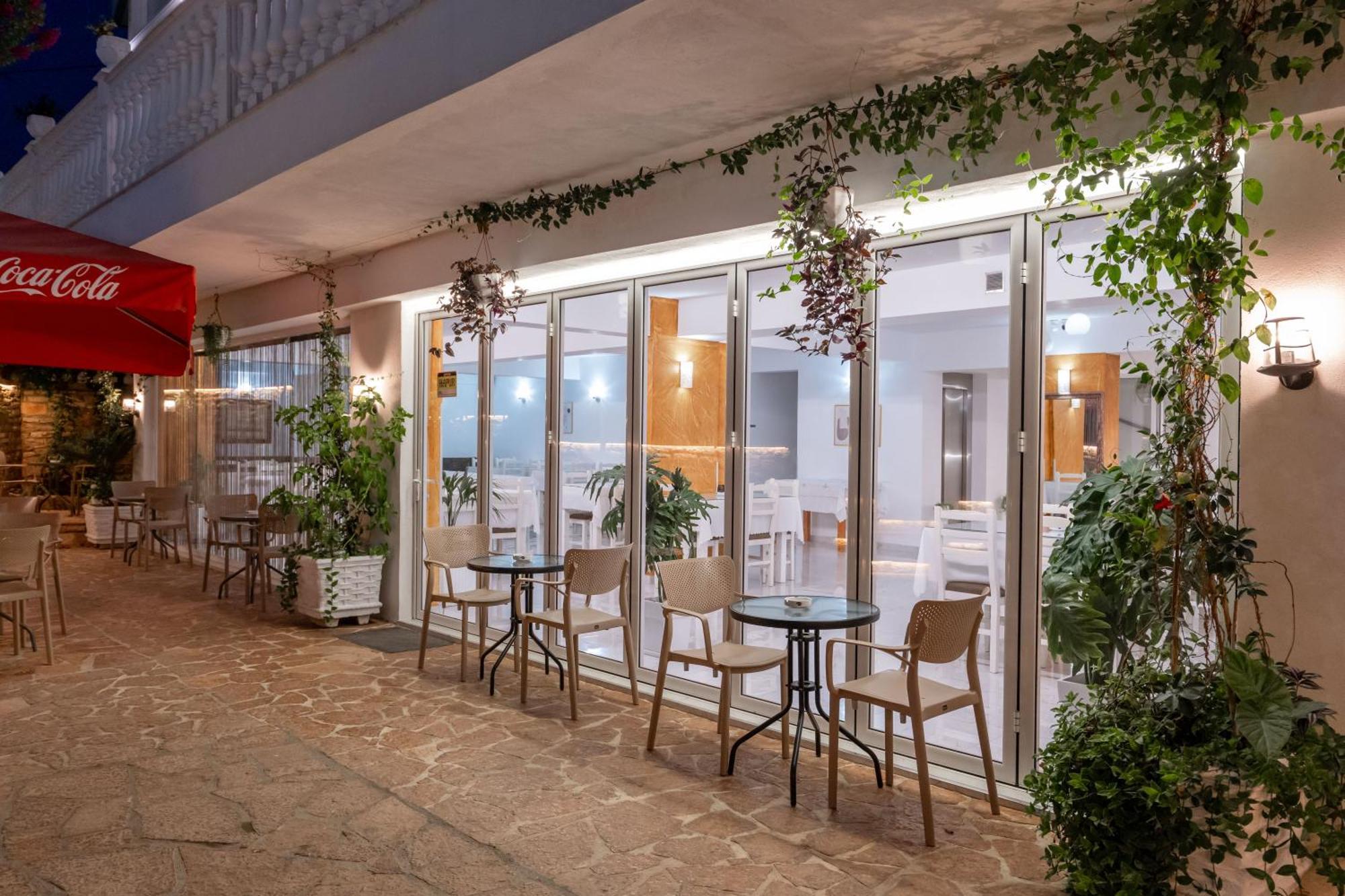 Hotel Elite Саранда Екстер'єр фото