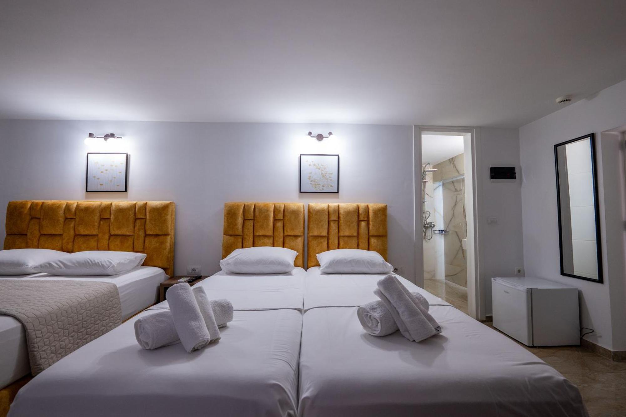 Hotel Elite Саранда Екстер'єр фото