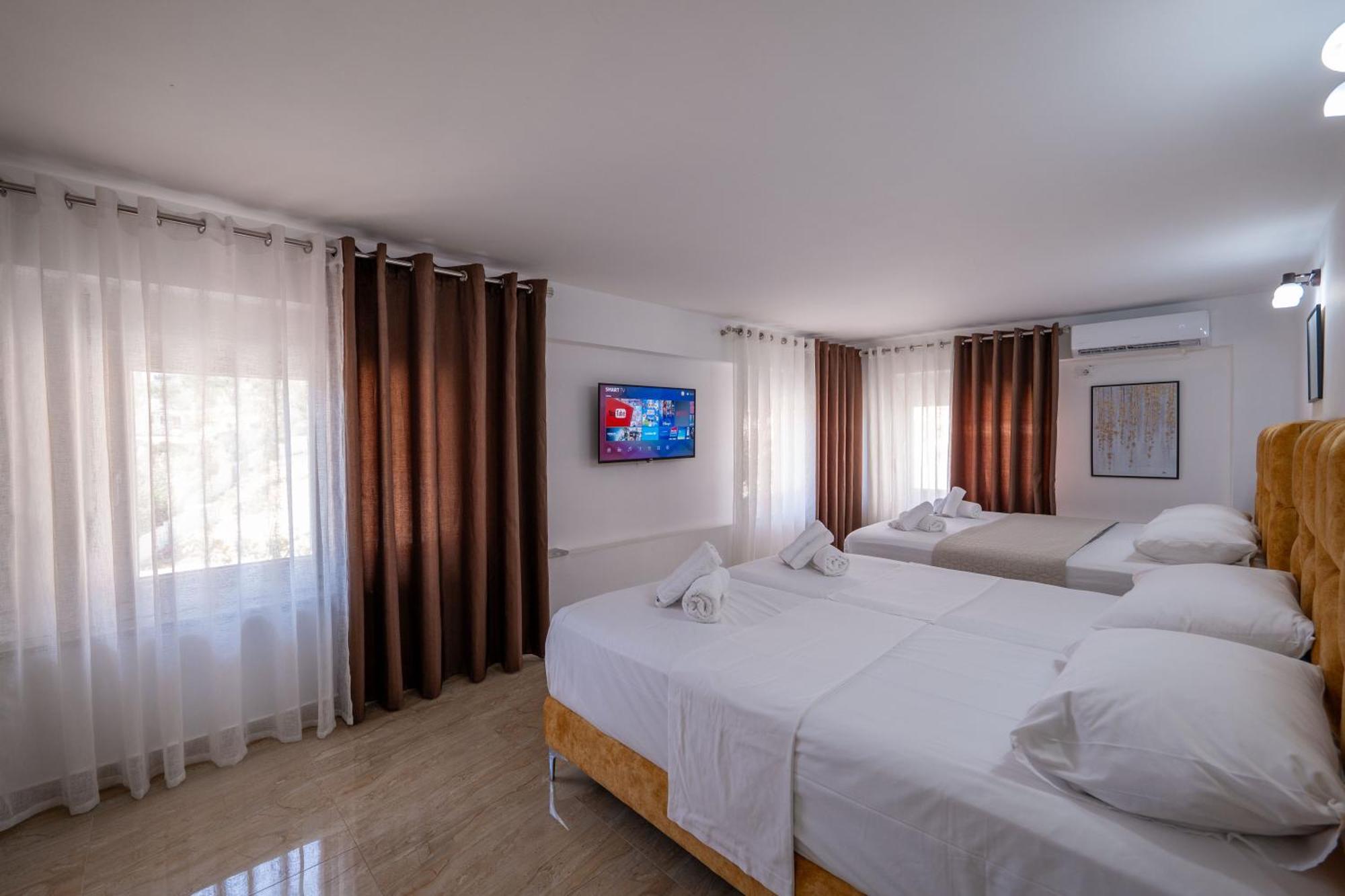 Hotel Elite Саранда Екстер'єр фото