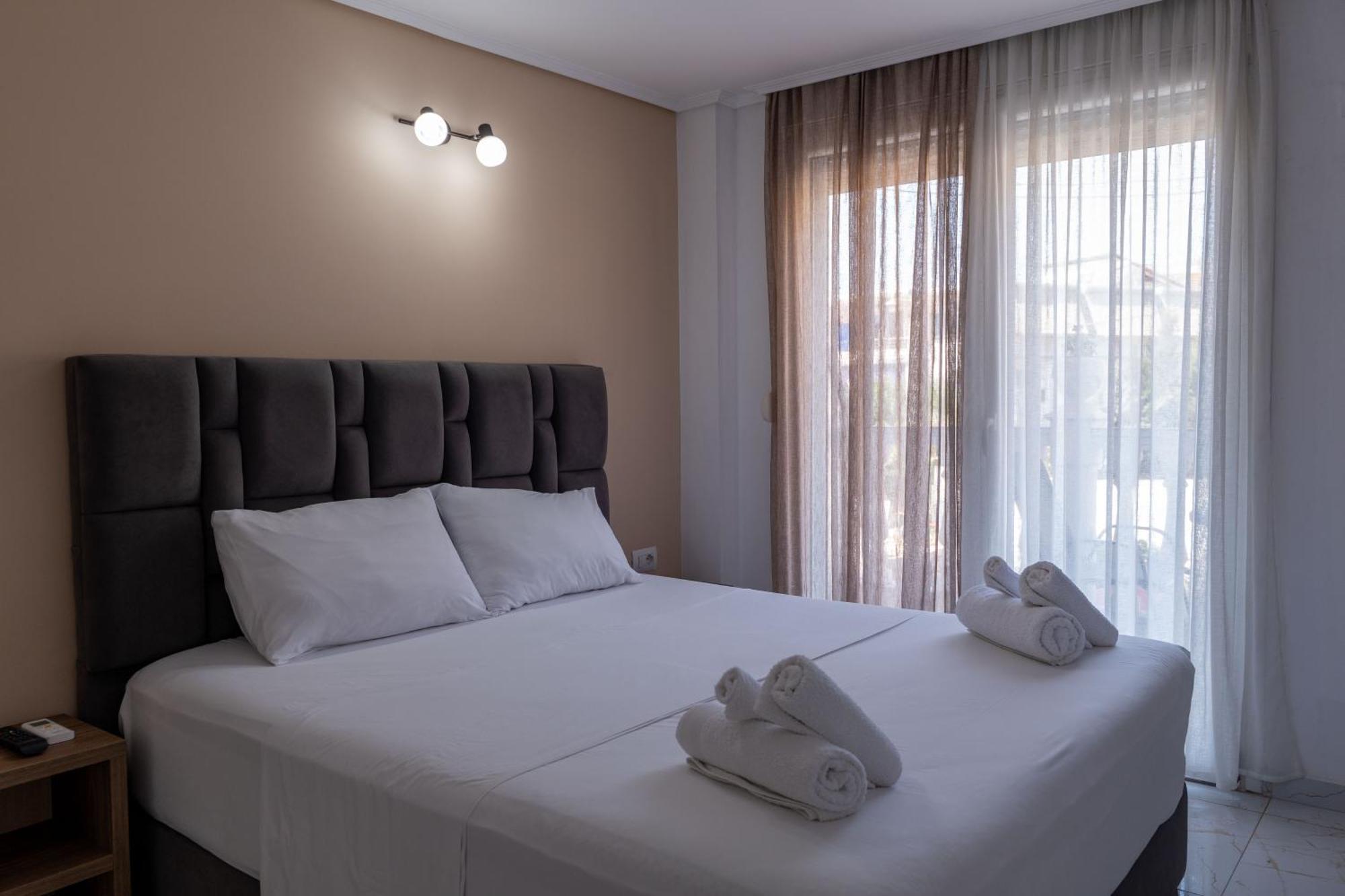 Hotel Elite Саранда Екстер'єр фото