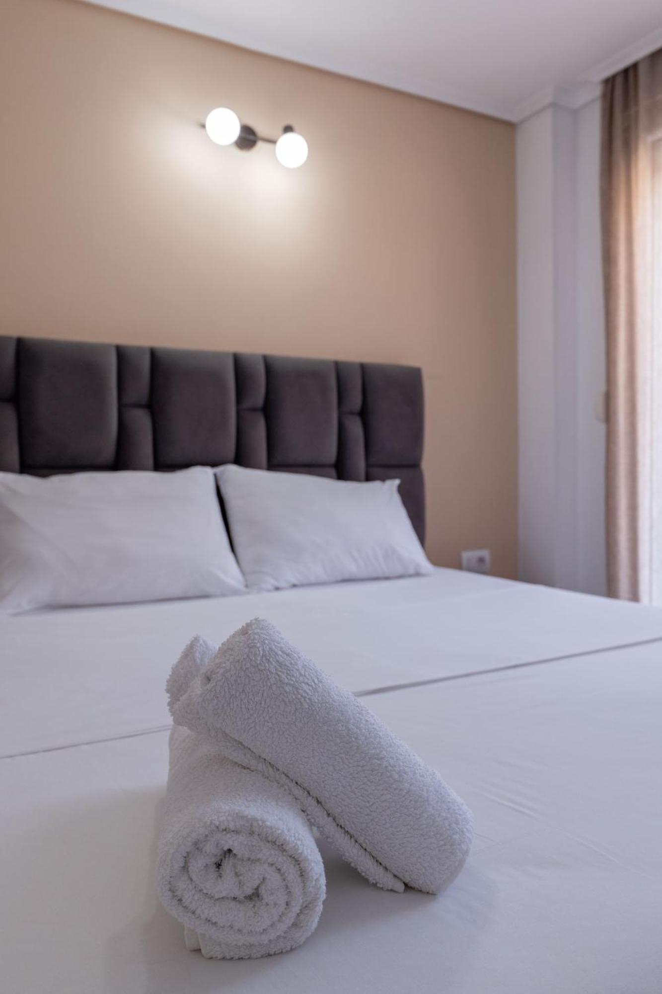 Hotel Elite Саранда Екстер'єр фото