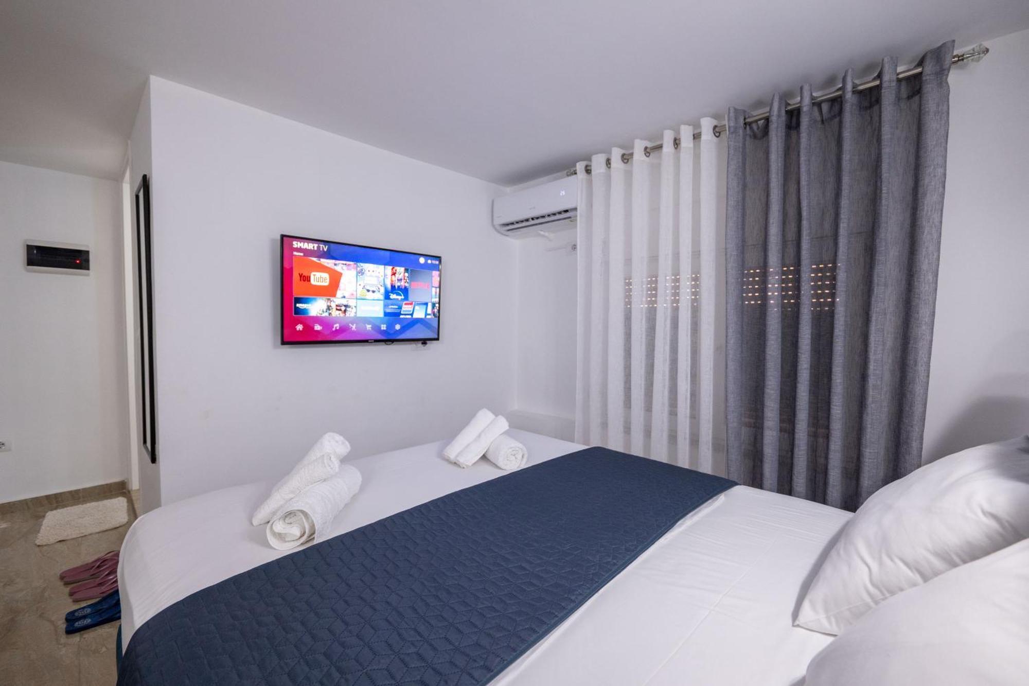 Hotel Elite Саранда Екстер'єр фото